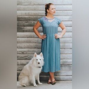 Vintage Chin Soon blue embroidered pleated dress, size S/M